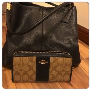 LIKE NEW! Coach Phoebe and Zip Around Wallet
